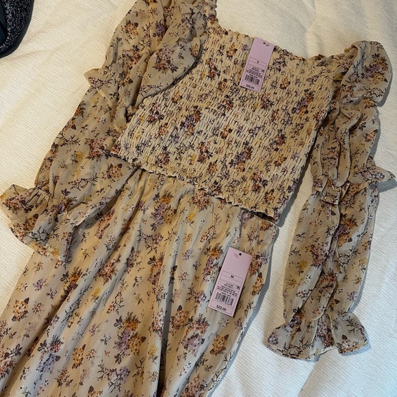 Floral Two-Piece Set - Picture 4 of 4